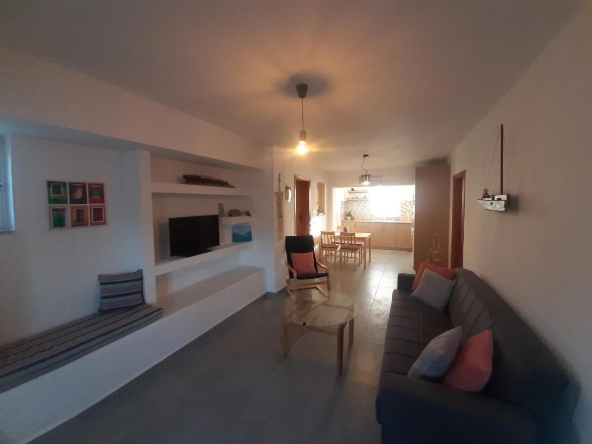 Art House Apartment *