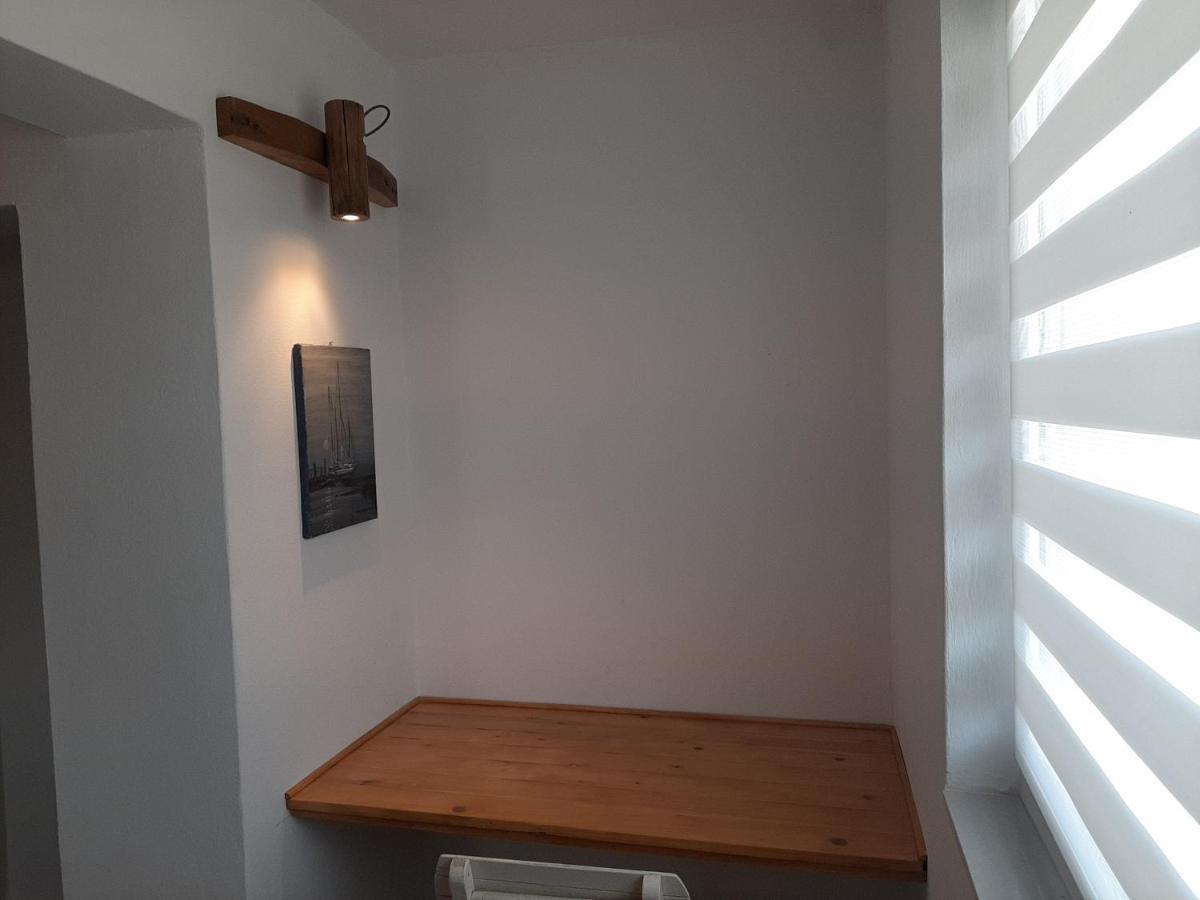 Apartment Art House